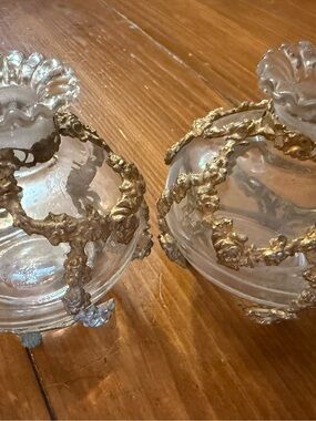 Pair Dresser Jar
